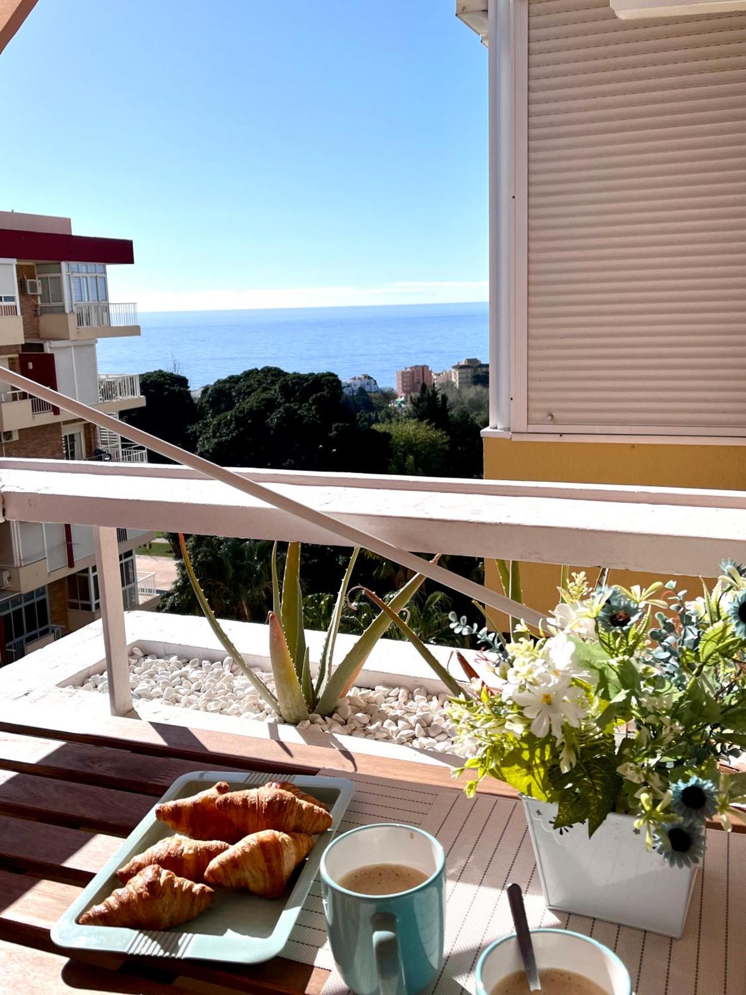 Coastal Feeling, Sea Views & Pools Apt Hercules Benalmadena Ngoại thất bức ảnh