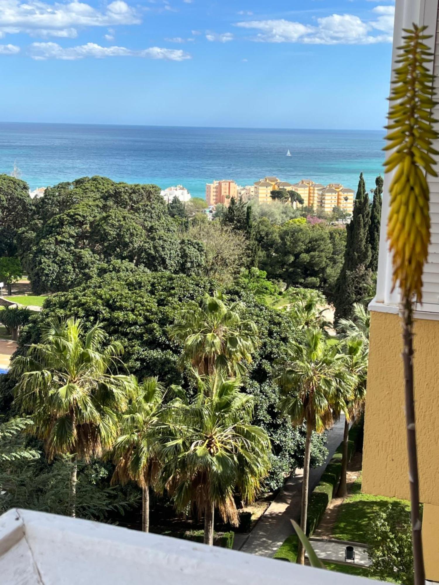 Coastal Feeling, Sea Views & Pools Apt Hercules Benalmadena Ngoại thất bức ảnh